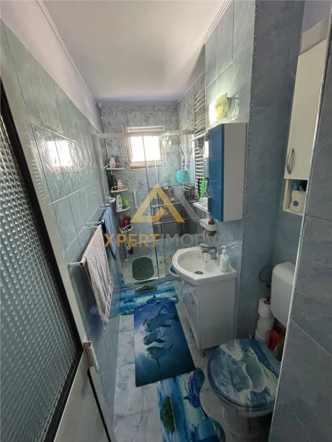 Apartament 2 camere semidecomandat  Cuza Voda pret corect - foto 9