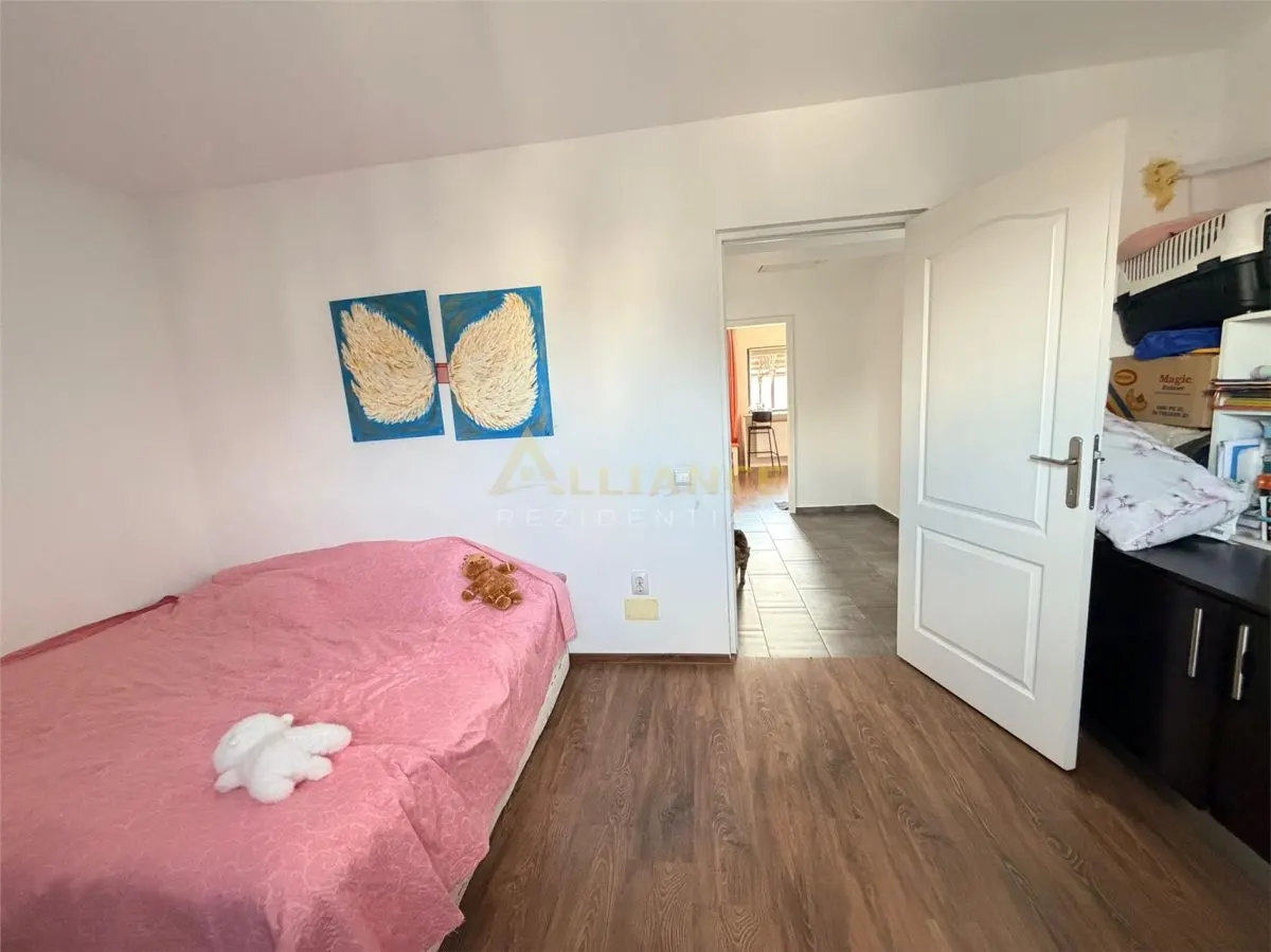 Duplex mobilat si utilat-4 camere-200 m de  STV - foto 11