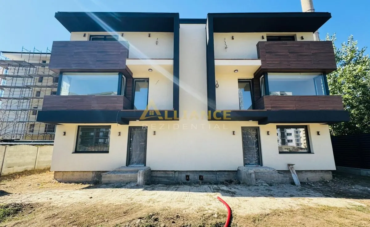 Sector 4 Vila tip Duplex P+1+M gata de mutare - foto 1
