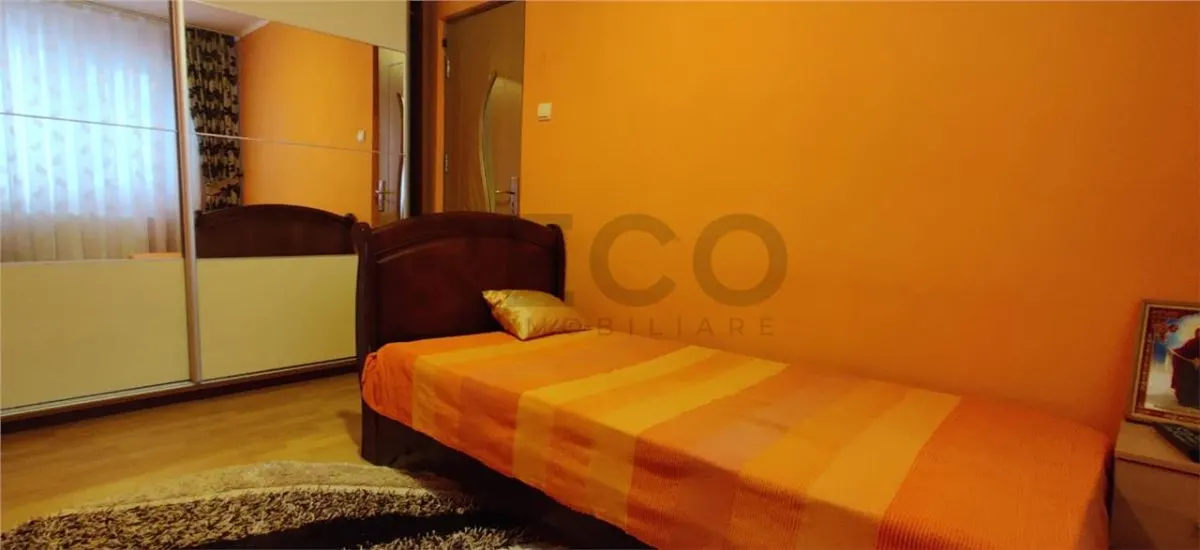 RECO . Apartament cu 2 camere in Nufarul etajul 1/4. - foto 4