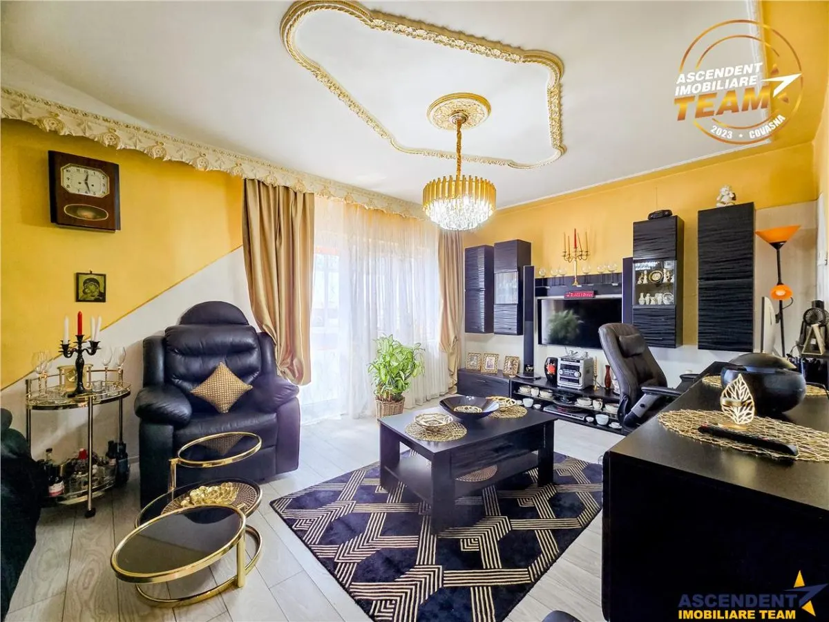 Decomandat, confort sporit, 2 balcoane, luminos, Central, Sfantu Gheorghe - foto 1