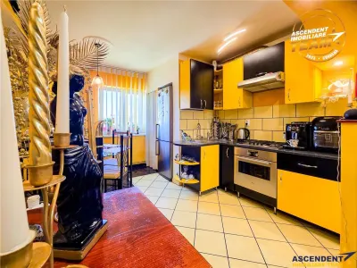 Decomandat, confort sporit, 2 balcoane, luminos, Central, Sfantu Gheorghe - foto 2