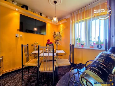 Decomandat, confort sporit, 2 balcoane, luminos, Central, Sfantu Gheorghe - foto 4
