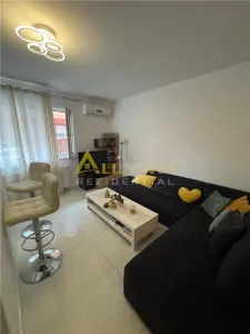2 CAMERE - 5 MINUTE METROU APARATORI + PARCARE - 103.600â‚¬ - Bucuresti