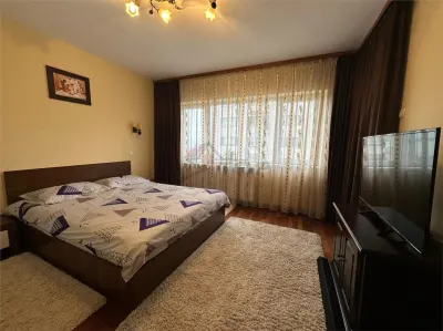 Inchiriere Apartament cu 3 camere Canta Bloc Nou - Iasi