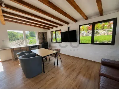 RECO Casa de vacanta Varciorog langa padure - foto 3