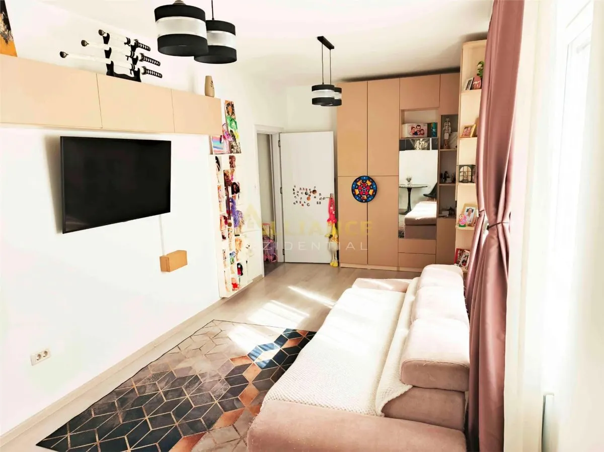 2 camere Sfanta Agnes decomandat - foto 1