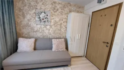 SOARELUI - AP. CU 1 CAMERA - mobilat si utilat , decomandat - foto 2