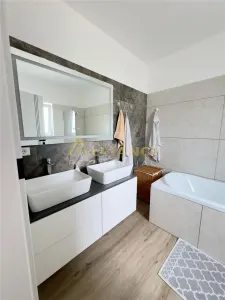 Casa Individuala - 4 camere - 3 bai - 300mp teren - foto 11