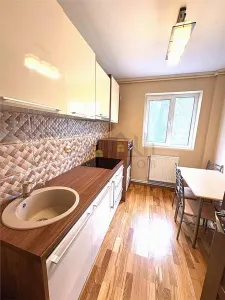 Apartament 3 camere conf 1 semidec zona N. Balcescu - Buzau