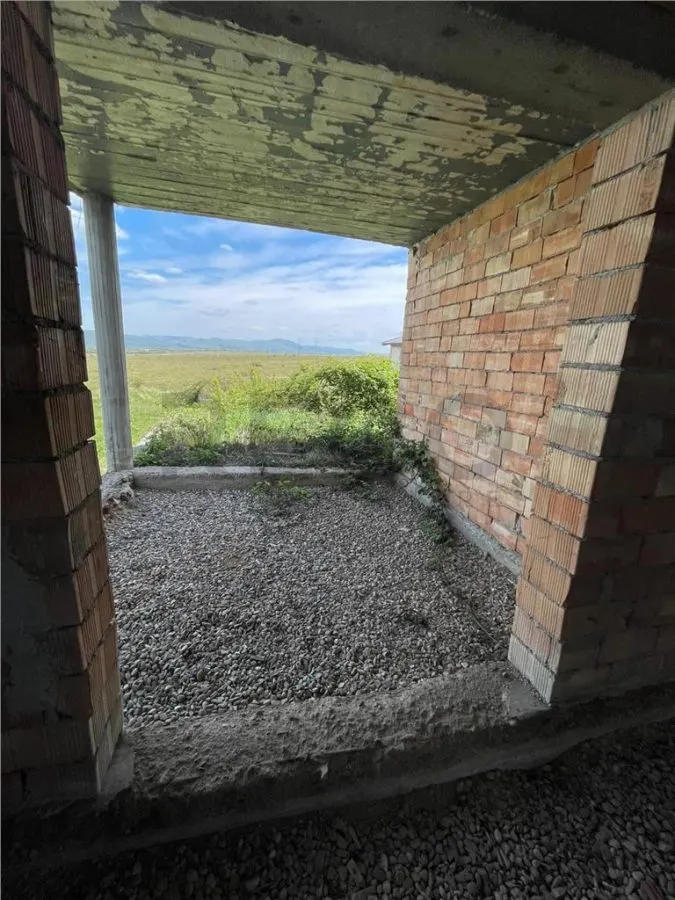 RECO Teren intravilan cu casa in rosu, Zona Vadu Crisului, Bihor - foto 11