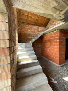 RECO Teren intravilan cu casa in rosu, Zona Vadu Crisului, Bihor - foto 16