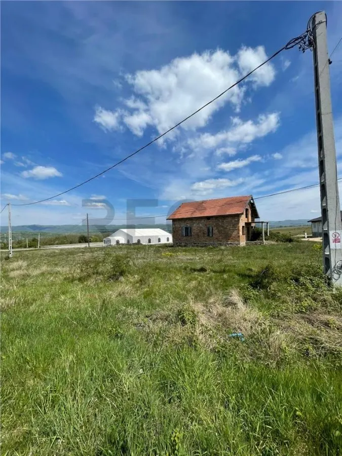 RECO Teren intravilan cu casa in rosu, Zona Vadu Crisului, Bihor - foto 19