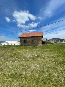 RECO Teren intravilan cu casa in rosu, Zona Vadu Crisului, Bihor - foto 4