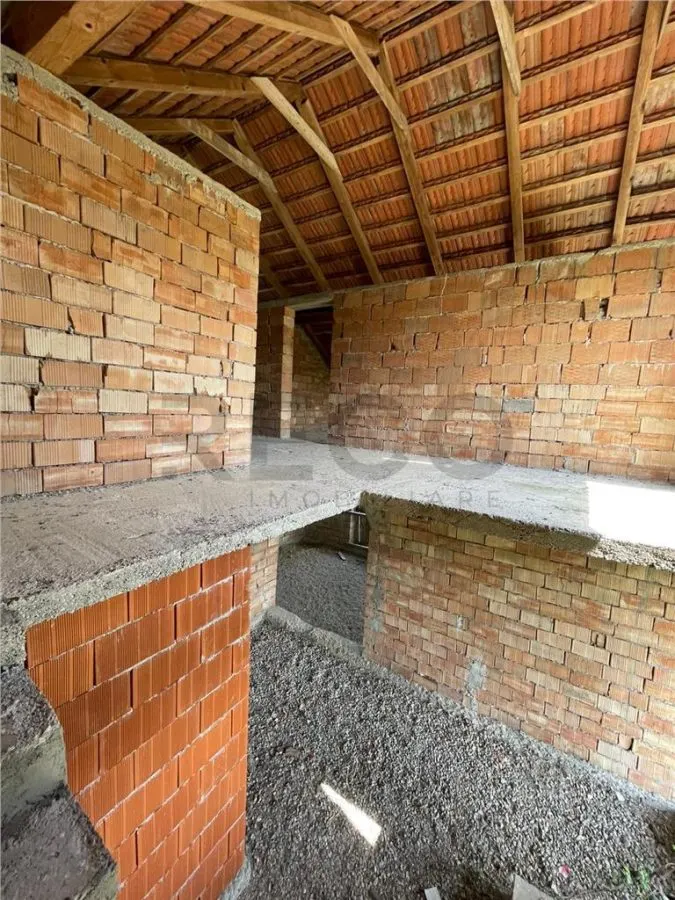 RECO Teren intravilan cu casa in rosu, Zona Vadu Crisului, Bihor - foto 9