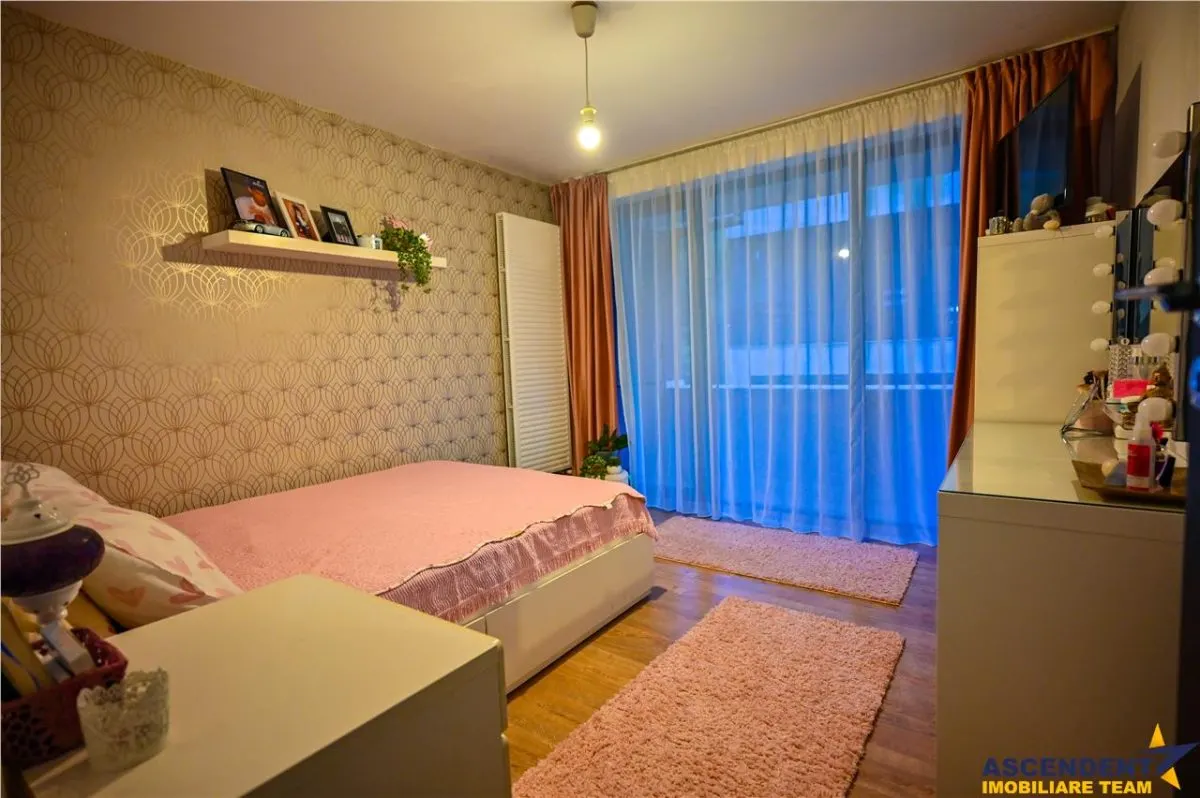 Vila in pretiosul areal: Drumul Poienii .-. Centru Istoric Medieval Brasov. - foto 11