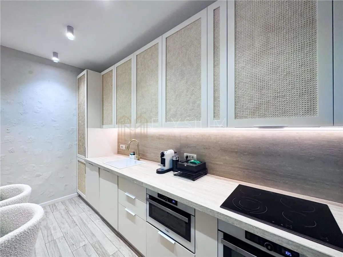 Apartament 3 camere tip Duplex de inchiriat Win Herastrau - foto 11