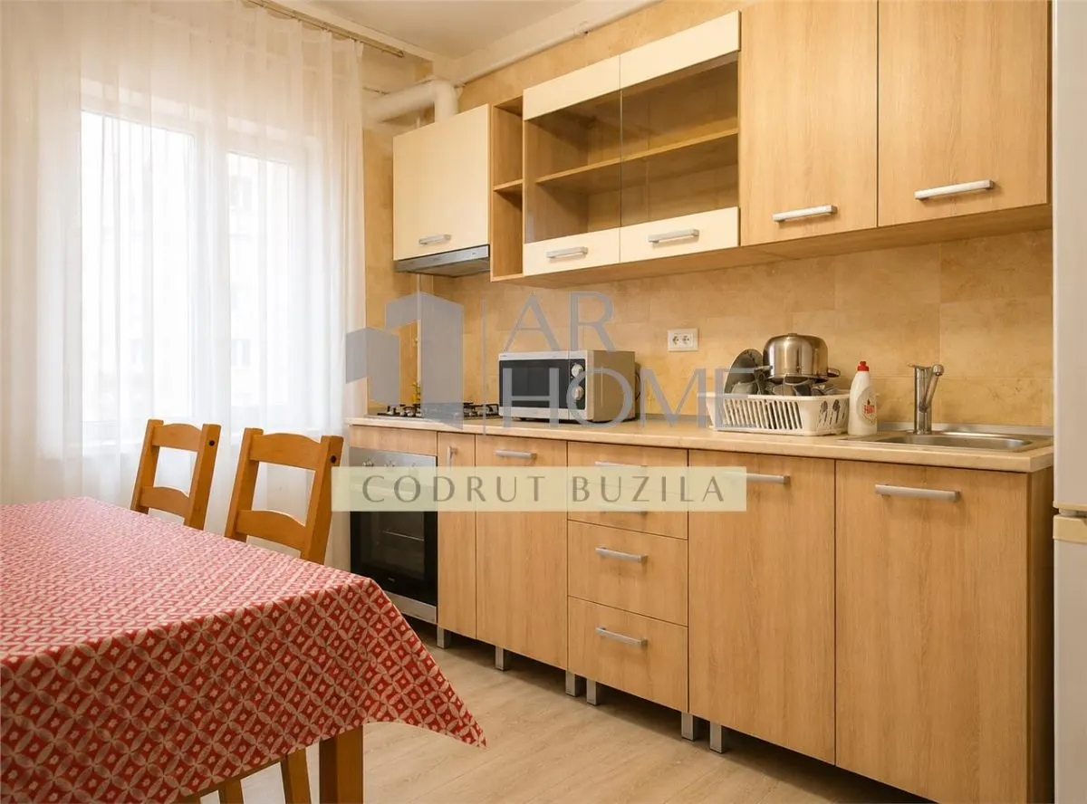 Inchiriere apartament 4 camere, Ploiesti, zona Cantacuzino - foto 1