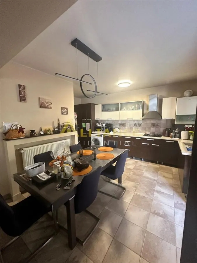 SUDULUI] Casa individuala cu 4 camere | 3 bai - Teren 160 mp - - foto 4