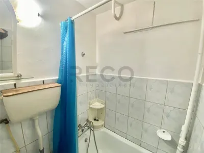 RECO Garsoniera 1 camera, zona Rogerius, etaj 2, mobilata si utilata - foto 4