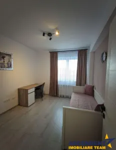 Decomandat, 2bai, parcare privata, Tractorul, Brasov - foto 4