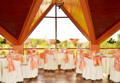 [AFACERE] Salon Evenimente-Hotel/Pensiune-Teren 20.000 Mp - foto 3