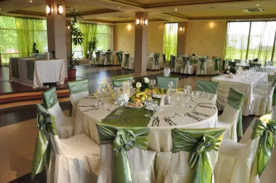 [AFACERE] Salon Evenimente-Hotel/Pensiune-Teren 20.000 Mp - foto 4