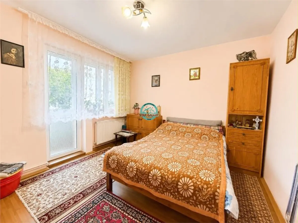 Vand apartament cu 2 camere, ETAJ 1, 7 Noiembrie 8 minute de UMF - foto 5
