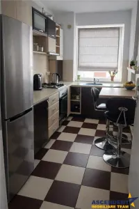 Apartament 3 camere, decomandat, terasa, parcare, Avantgarden, Bartolomeu, Brasov - foto 2