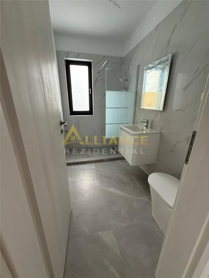 Casa de vânzare - 4 camere Comuna Berceni - confort, spatiu si intimitate - foto 12