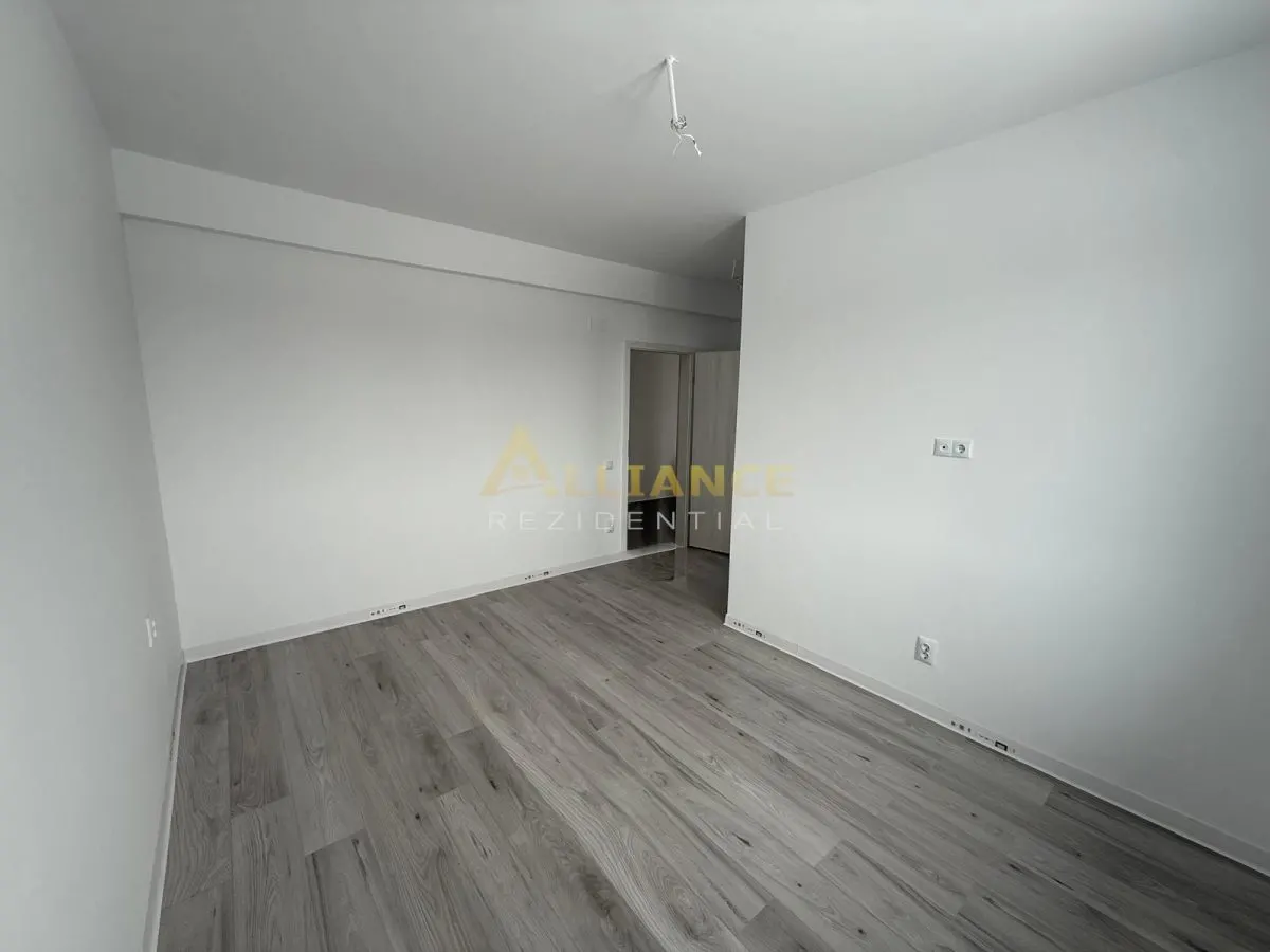 Casa de vânzare - 4 camere Comuna Berceni - confort, spatiu si intimitate - foto 7