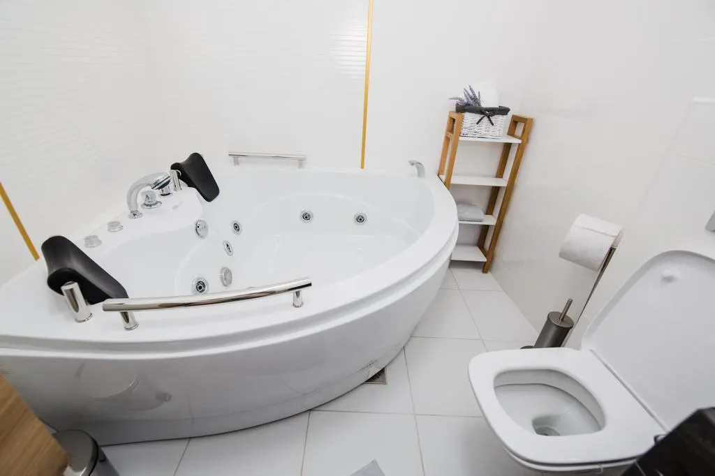 Ultracentral  Apartment  Panorama  Terasă, Șemineu Electric  Design Modern - foto 16