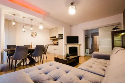 Ultracentral  Apartment  Panorama  Terasă, Șemineu Electric  Design Modern - foto 5