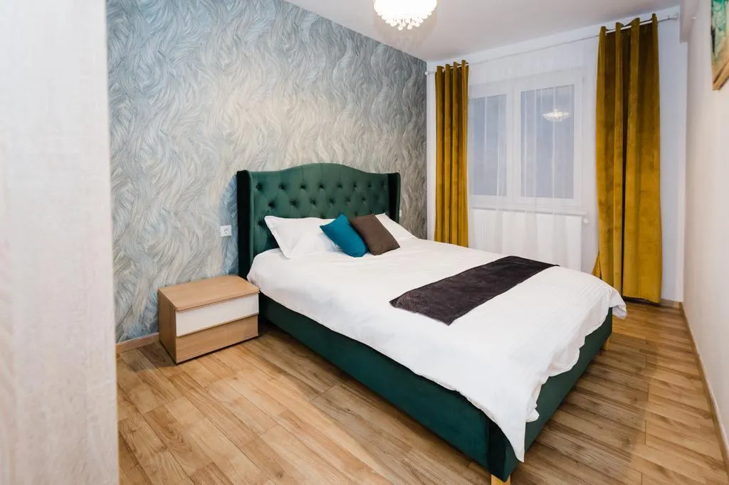 Ultracentral  Apartment  Panorama  Terasă, Șemineu Electric  Design Modern - foto 9