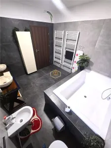 Casa 4 camere + Garaj | Complet mobilata si utilata - foto 17