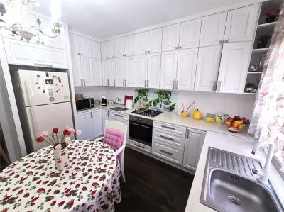 Casa 4 camere + Garaj | Complet mobilata si utilata - foto 8