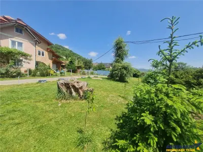 View superb:intravilan,constructie rezidenta/hotel,2.327 mp,Moieciu de Jos, Bran - foto 7