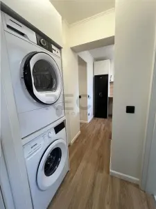 RECO Apartament  de inchiriat cu 2 camere-lux -centru - foto 15