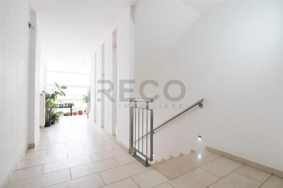 RECO, Apartament cu doua camere, Bloc cu lift, Zona Oncea, Oradea - foto 18