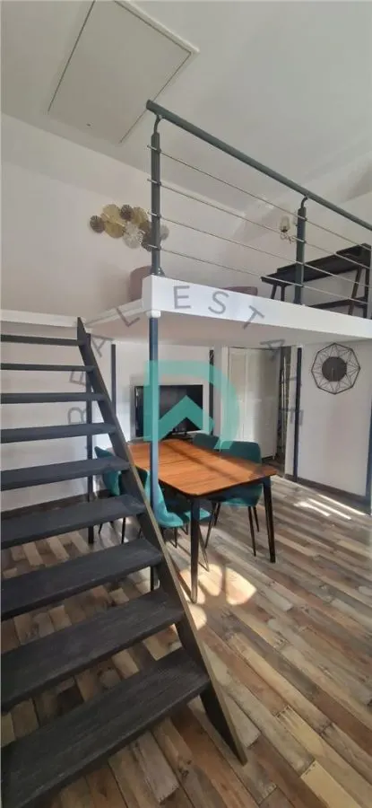 Apartament  la casa 3 camere, Bd. 15 Noiembrie - foto 1