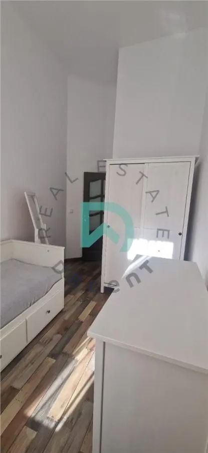 Apartament  la casa 3 camere, Bd. 15 Noiembrie - foto 14