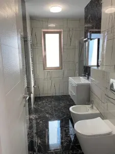 Casa 4 Camere- Valea Lupului 850 EURO - foto 10