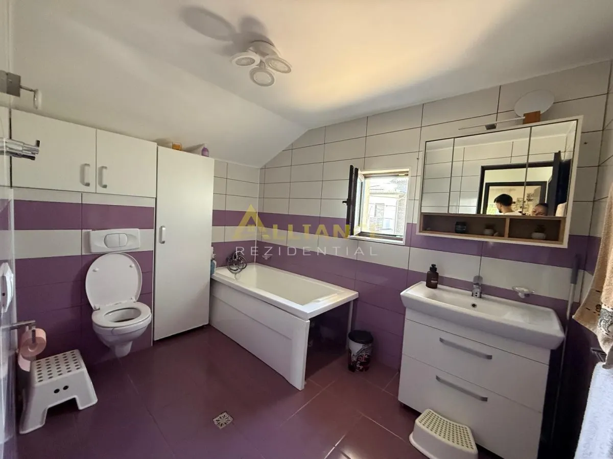 Casa individuala P+M - 4 camere  2 bai - 258mp teren - foto 3
