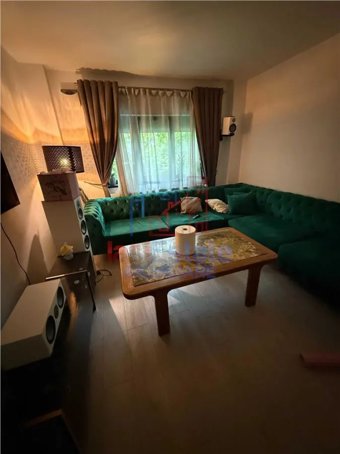Apartament 3 camere zona Nicolina - foto 1