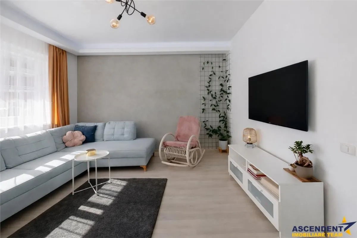 Elegant,decomandat,mobilat,utilat,apreciabila cromatica,Sanpetru,Brasov - foto 1