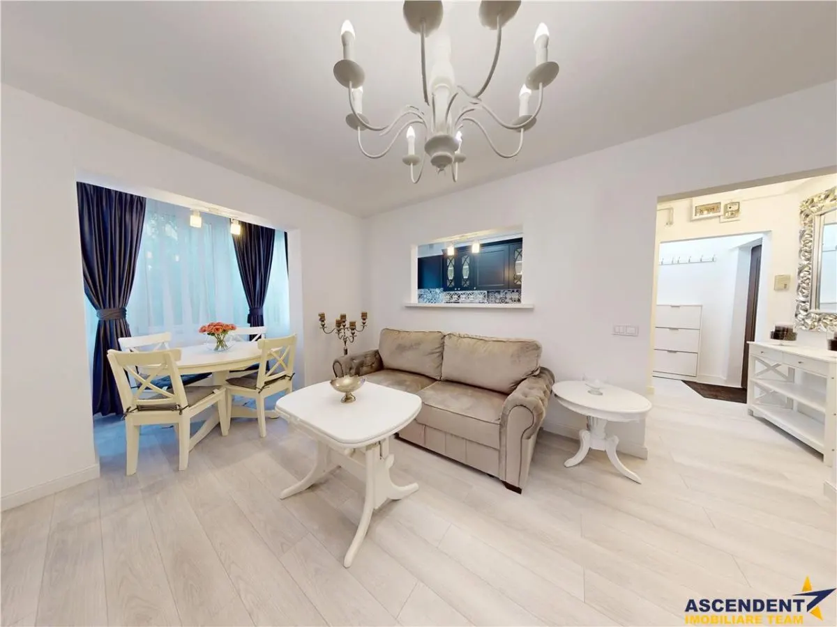 Eleganta si simplitate - Centrul Civic, renovat, etaj 2, design cu detalii unice - foto 18