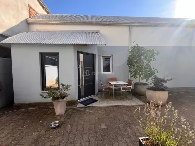 Lugoj,  Vila de Vis Cu Piscina, 440 Mp. Construiti, 820 Mp. Teren - foto 25