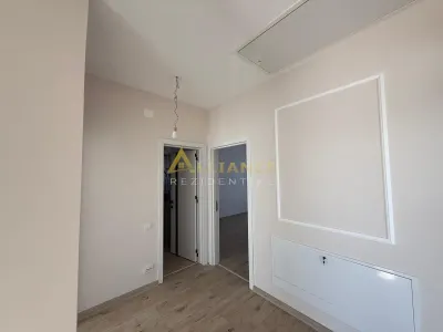 Casa individuala parter ~ 3 camere 2 bai ~ teren 375mp - foto 14