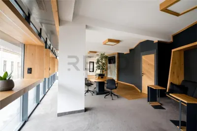 RECO Spatiu comercial ultracentral str Jean Calvin Oradea - foto 3