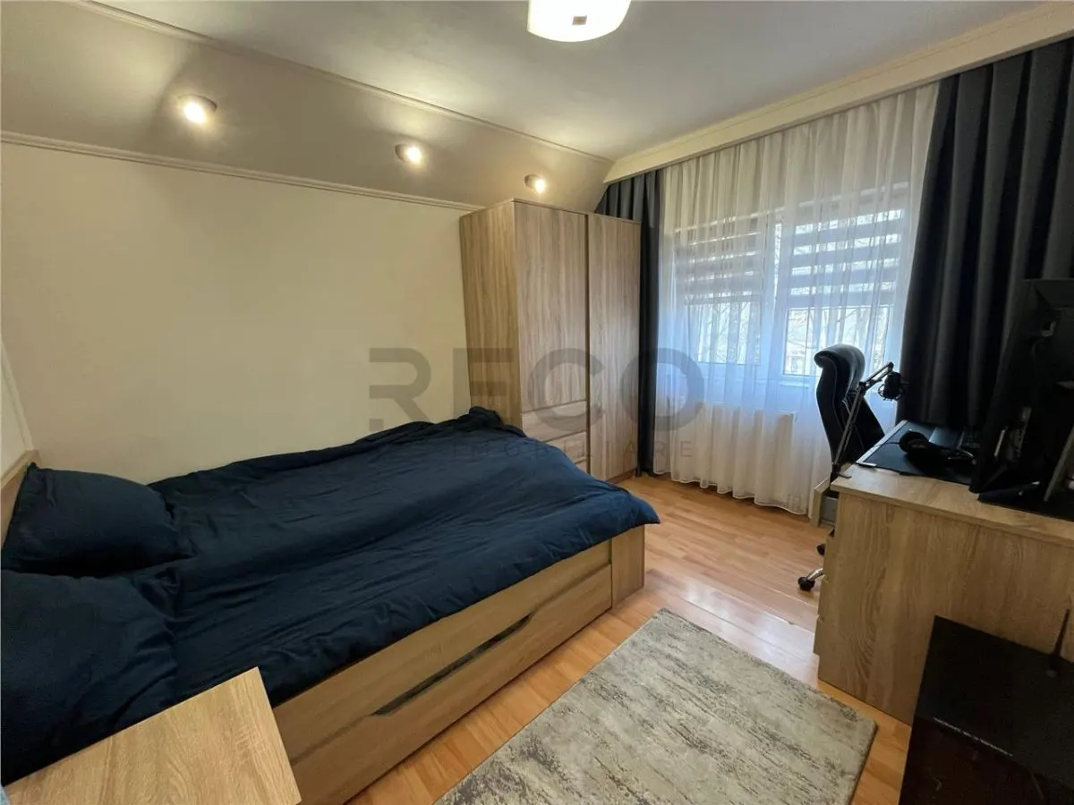 RECO Apartament cu 3 camere Oradea- Nufarul -decomandat - foto 18